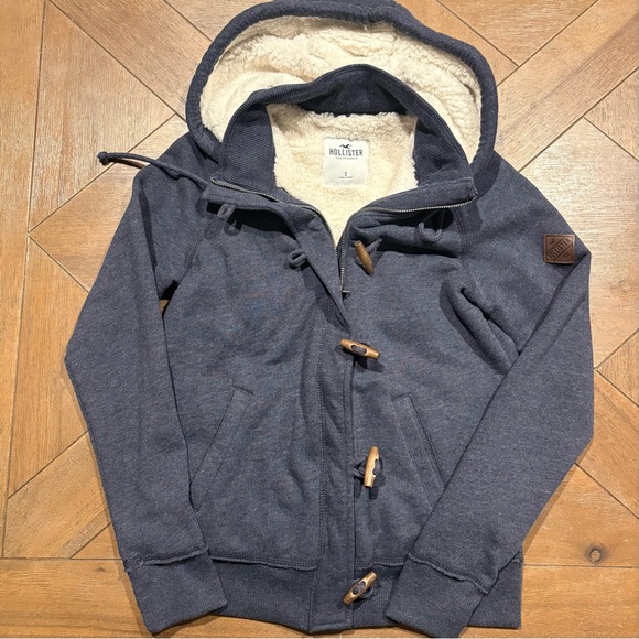 Hollister Jackets & Blazers - Hollister Dark Blue Hoodie with Toggle Closures, Size S
